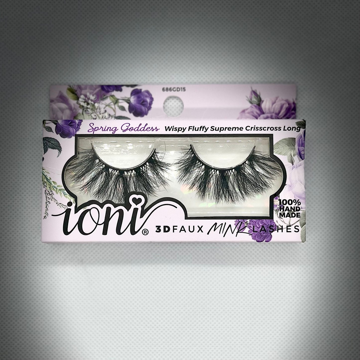 Explore Ioni's lightweight reusable mink lashes with a flexible band for comfort. Perfect for a natural look. Get your long lashes now.