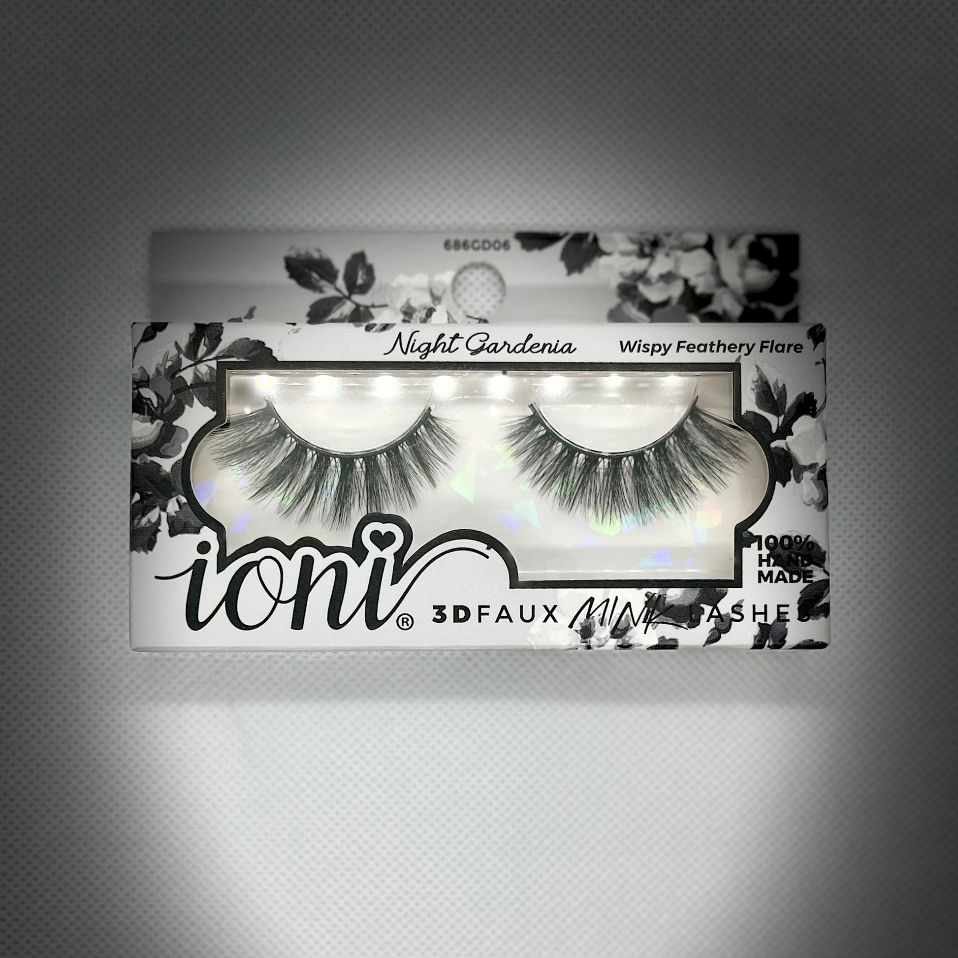 Discover Wispy Feathery Flare Mink Lashes, 100% handmade and reusable, with a lightweight, flexible band. Perfect for elegant eye enhancements.